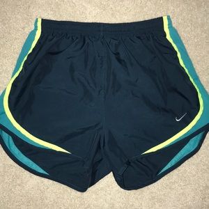 Running shorts